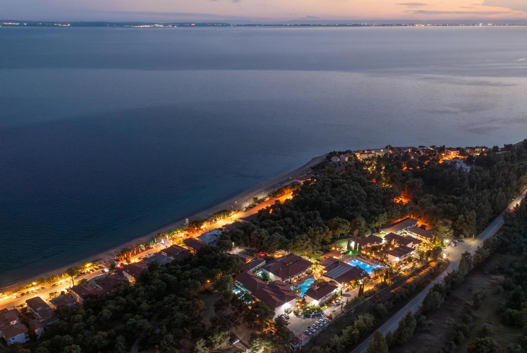Philoxenia Hotel Psakoudia Bagian luar foto